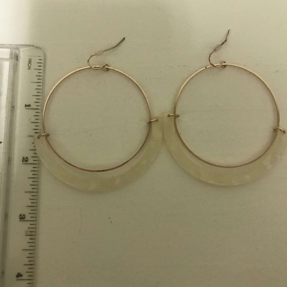 NWOT Rose Gold w/White Resin Hoop Earring.